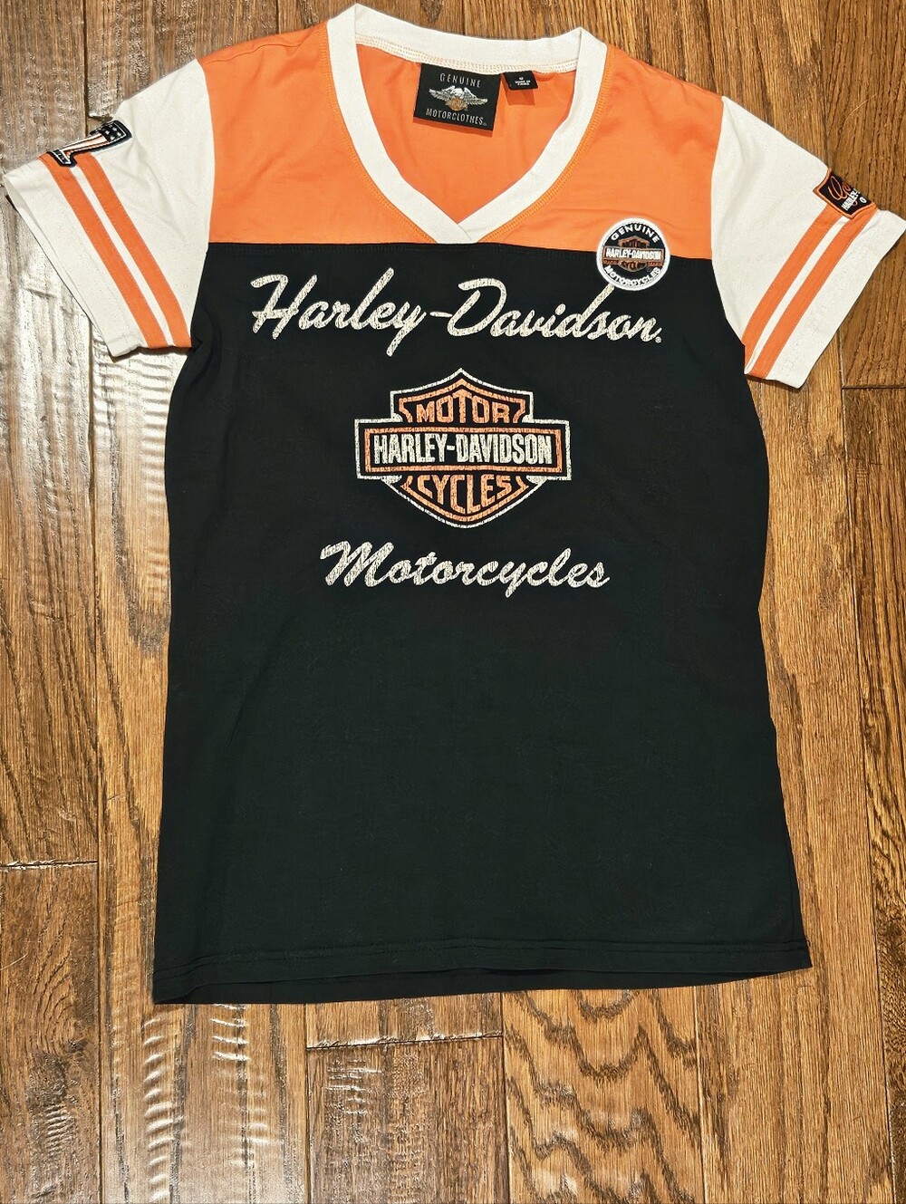 Authentic Harley Davidson Women V-Neck Shirt W/Embroidered Patches - Size Medium